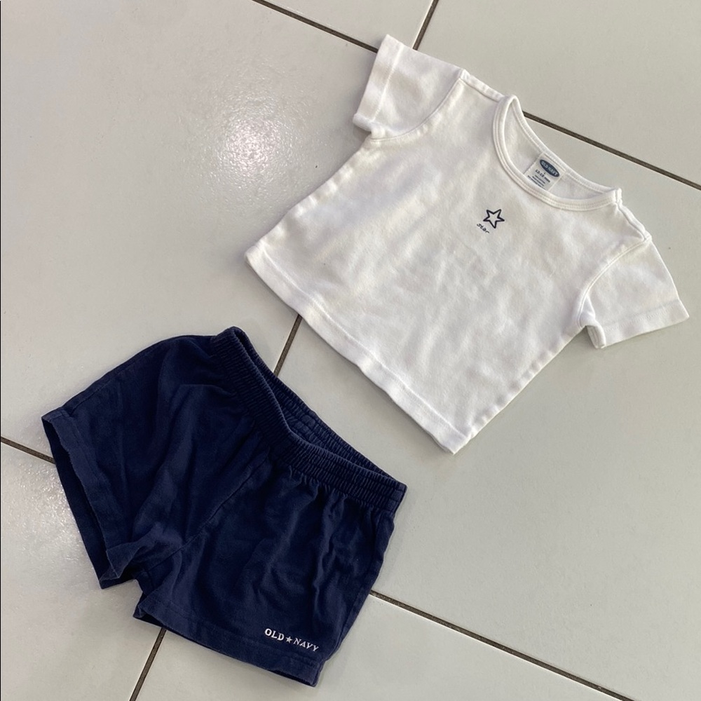 GAP White and Navy Kids Matching Set